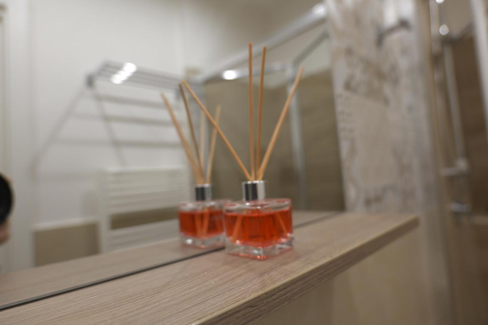 Tinellari Rooms Napoli Ngoại thất bức ảnh